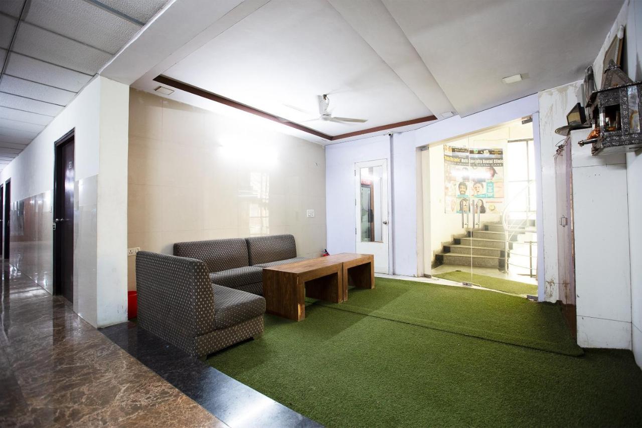 Oyo 44174 Hotel Mid Town Prime Harthala Экстерьер фото